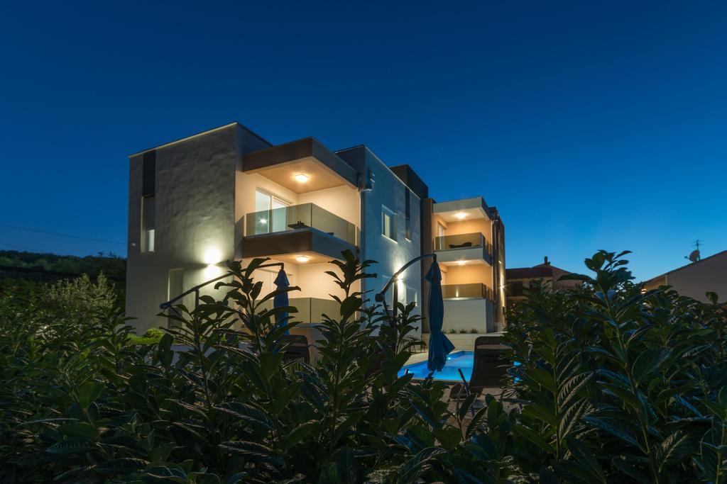 Villa Piramida Трогир Экстерьер фото